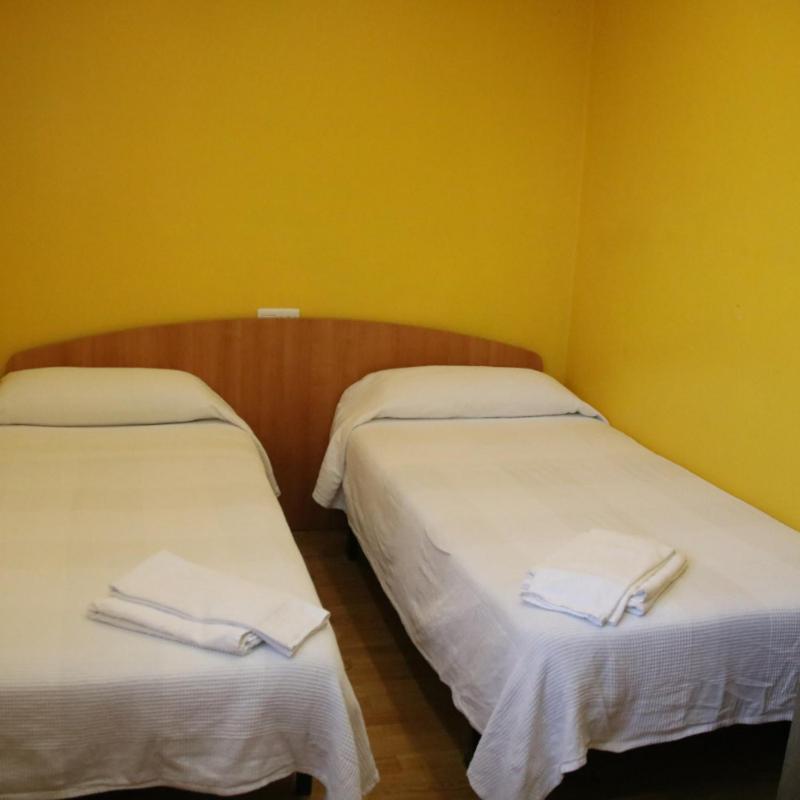 Hostal Burgales Milagro Exterior foto